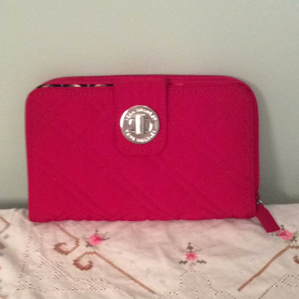 Vera Bradley Turnkey Wallet